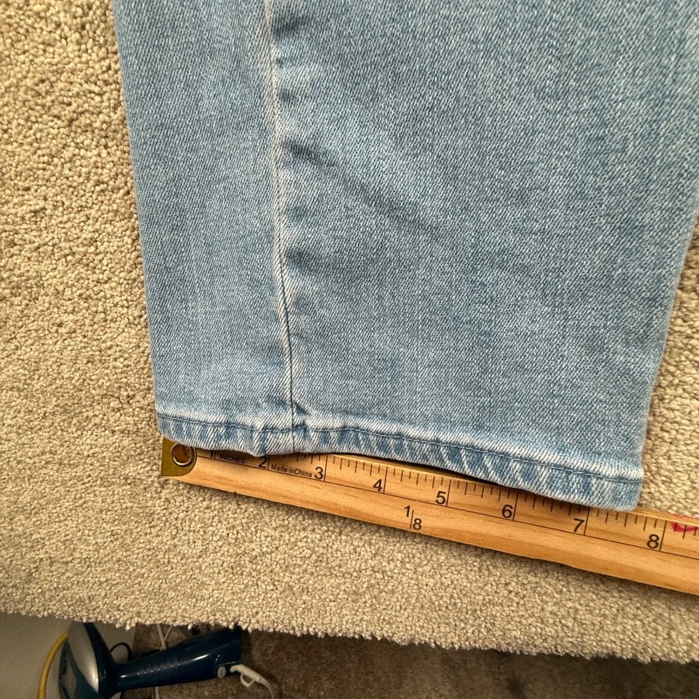 Hollister Mens Slim Straight Epic Flex Light Wash Blue Denim Jeans 33x32